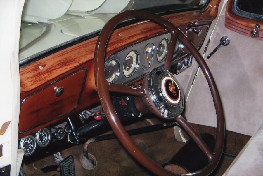  Packard Super Eight 2-4-Passenger Coupe 1936 года  (фото 2 из 3)